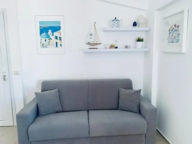 شقة Koremare مارينا دي راغوزا إيطاليا